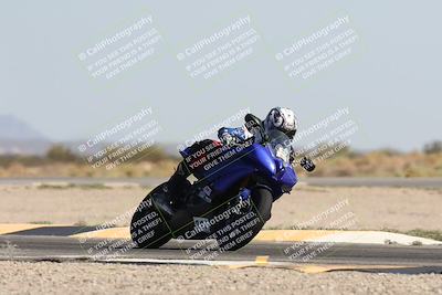 media/Oct-02-2025-Racers Edge (Thu) [[2c91cb6ab3]]/3-B Group/Session 5-Turn 15 (215pm)/